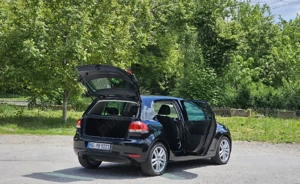 VW Golf 6 1.4TSI Navigatie SenzoriParcare DubluClima  CamerăMarșarier Bluethoot PilotAuto Euro5  - imagine 3