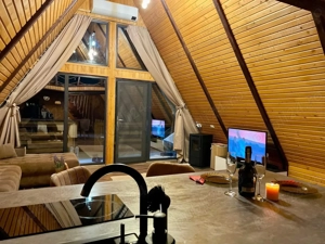 Casă A-Frame, de locuit sau afacere la cheie, teren 7000 mp, 3 stele autorizată  - imagine 5