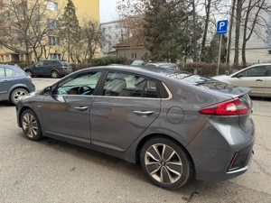 Vand Hyundai Ioniq hibrid - imagine 2
