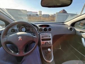 Peugeot 308, 1.6 benzina, 120CP, an fabricatie 2012 - imagine 9