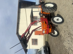 Vând tractor Fiat 540 cu încărcător frontal - imagine 2