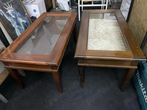 Set 2 măsuțe cafea din lemn masiv, cu blat din sticlă rabatabil și spațiu depozitare