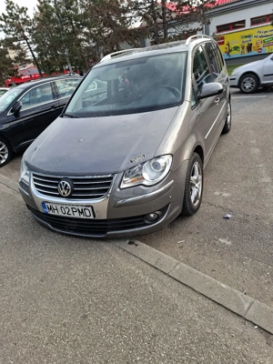 vand vw Touran  - imagine 5