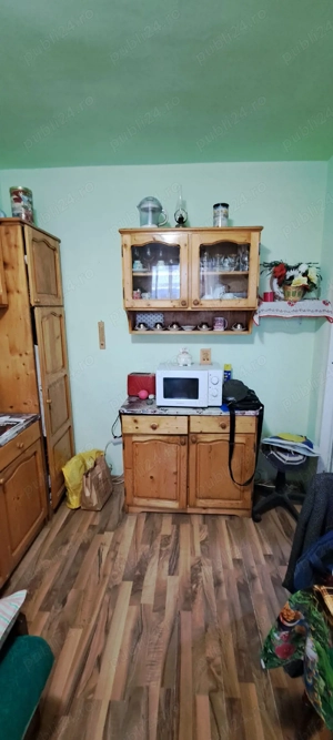 Vând apart. 3 camere in Beiuș  etaj 1 - imagine 7