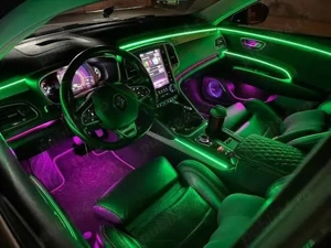 Montez lumini ambientale