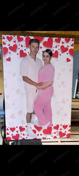 Realizez tablouri pe pânză la comandă diferite dimensiuni 