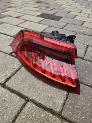 Stop stânga Audi Q8 2019 Original