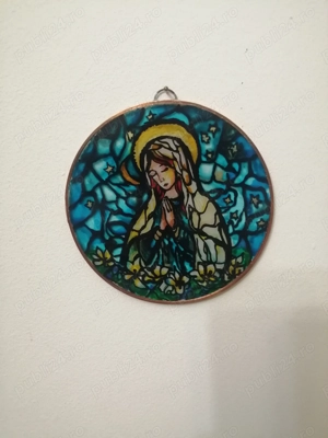 Vitraliu. Maica Domnului. 