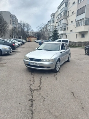 Opel Vectra 1.8 Benzina 125 cp