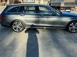Mercedes-Benz C 250 d 4MATIC   204 CP   2016   Proprietar în acte   Stare excelentă - imagine 6