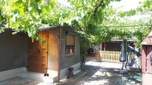 Casa in Vladimirescu teren 1220 mp - imagine 2