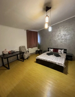  Apartament în vila cu 2 etaje,situat la mansarda,spațios, perfect pentru o familie mare cu 2-3 copi - imagine 5