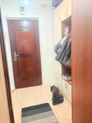  Garsoniera mobilata și utilată direct proprietar  - imagine 2