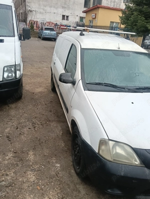 Logan MCV  stare bună de funcționare  - imagine 3