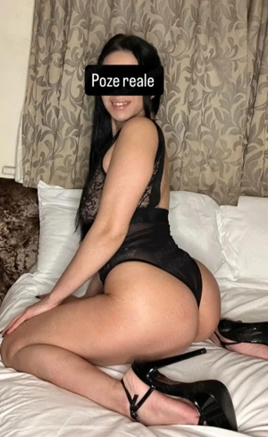 BUNĂĂĂ . Sună-mă!! :) :*