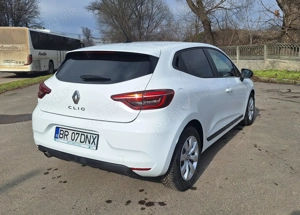 Renault Clio Harchback 1.0 TCe cu doar 50000km - imagine 6