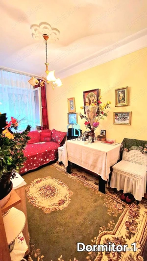 Apartament 3 camere Semidecomandat  - imagine 2