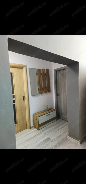 Inchiriez apartament 4 camere, decomandat, zona Piata Mica - imagine 8