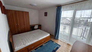 închiriez apartament - imagine 3