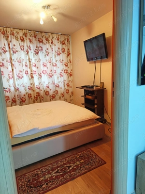 Inchiriez apartament 4 camere, decomandat, zona Piata Mica - imagine 6