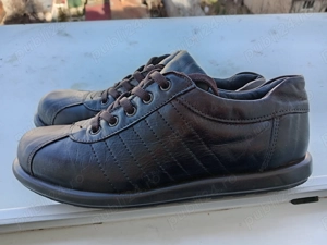  Pantofi  piele Camper marimea.40 (25.5 cm