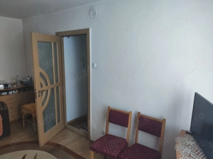 Vand apartament 2 camere decomandat semicentral Roman 49 000   - imagine 5