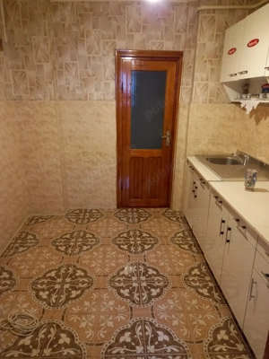 Vand apartament 2 camere decomandat, utilat si mobilat gata de mutare Zona Industriala (Scoala 11) - imagine 4