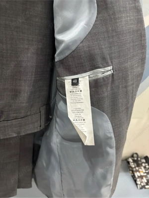 Costum bărbătesc gri, mărimea 48   elegant, stare foarte bună