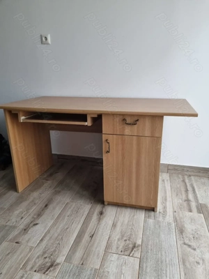 Birou din pal în stare foarte bună