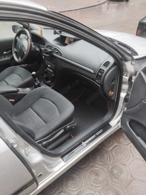 vând Renault laguna 2