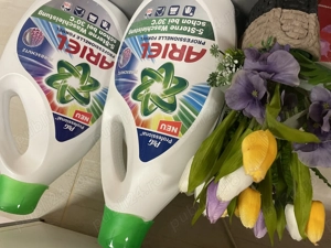 Detergent de rufe Ariel 