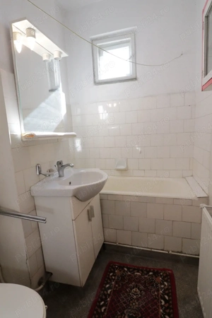 Proprietar 3 camere + boxa TRIVALE  - imagine 6