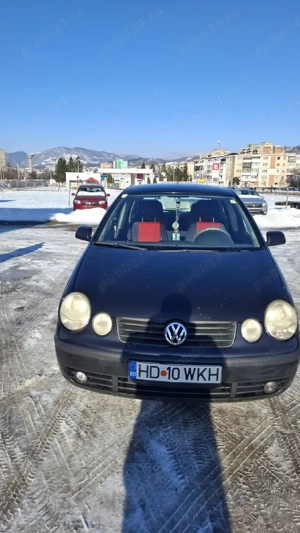 Vând Volkswagen Polo 