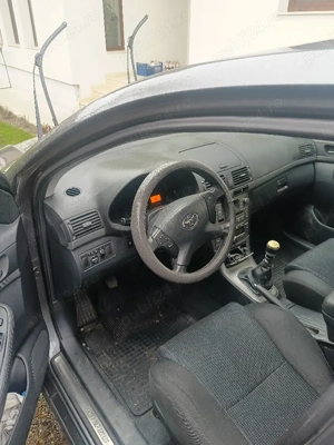 Vand Toyota Avensis  - imagine 3