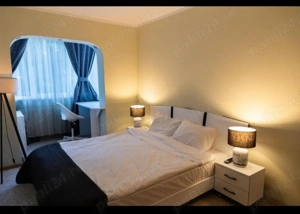 Apartament central, zona linistita - imagine 4