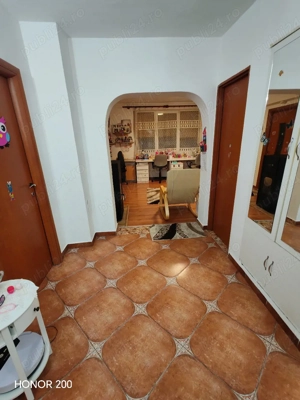 Apartament 3 camere,Garaj,Mini curte,Incalzire pe peleti Centru-E60-ComunaTileagd - imagine 3
