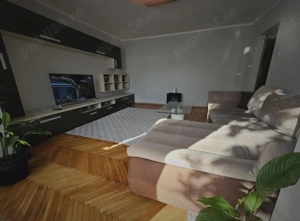 Apartament central, zona linistita - imagine 2