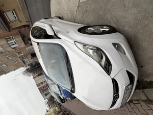 Hyundai Elantra 2012, 132.000 km, 7000 euro, 1,6 , benzina, carte service, Brașov