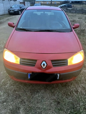 Vând Renault megane 1.4 benzina  - imagine 2