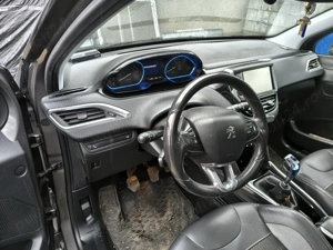 Peugeot 2008 benzina, 2014 - imagine 7