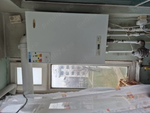 Vand apartament 3 camere ultracentral BdChimiei langa casa de cultura blocC3 centrala termica et.3 4 - imagine 4