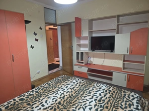  Apartament cu doua camere decomandat si spatios in Fratii Golesti