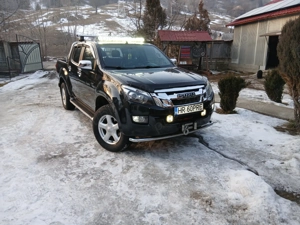 izuzu d max 131mi km 4x4 hilux ranger 