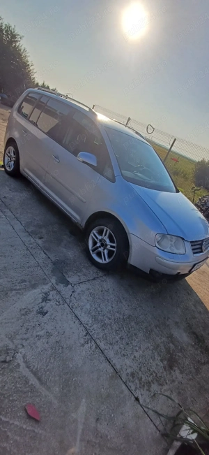 Dezmembrez Vw Touran 1.9 TDI BKC 6 trepte - imagine 2