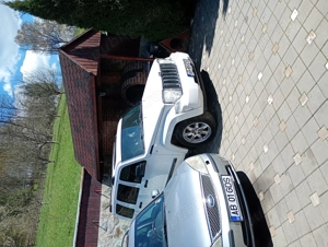 Vând jeep cerochee KK an 2011