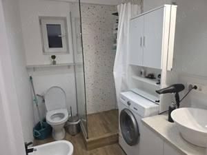 Apartament cu doua camere  in casa la 1 km de VIVO Mall - imagine 7