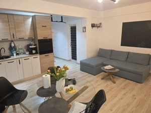 Apartament cu doua camere in casa la 1 km de VIVO Mall