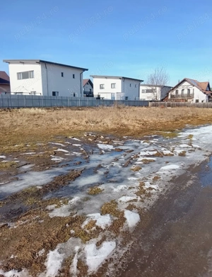 Teren intravilan Lisaura, com Ipotești 1612 mp, ideal investiție 