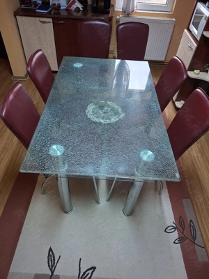 Vând masa cu 6 scaune