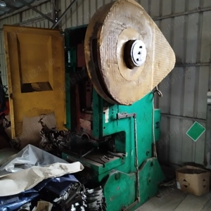 Prese Mecanice cu excentric de 63 tone (PAI)